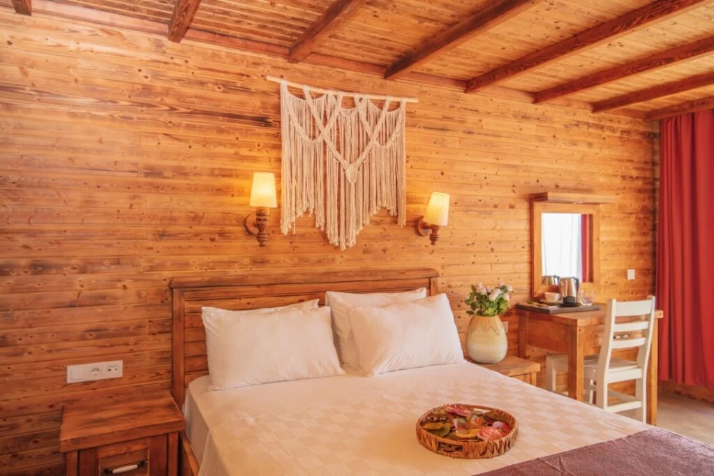 Deluxe Room with Jacuzzi