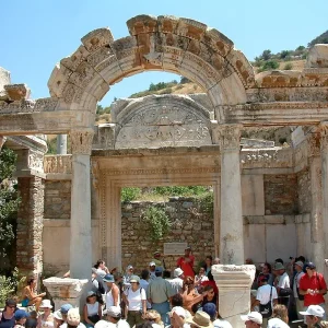 Ephesus Ancient City & House of Virgin Mary Tour – Departing from İzmir Port